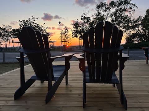 Kite Retreat: Ocean View & Family Friendly