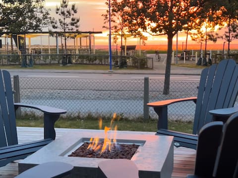 Kite Retreat: Ocean View & Family Friendly