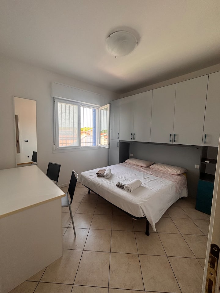 საძინებელი 1