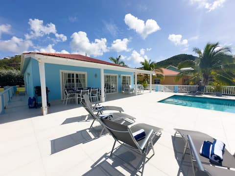 Villa Sophie w/pool & near beach