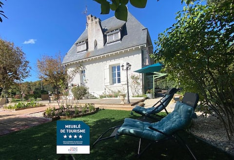 Charming 4-star cottage in a quiet area.