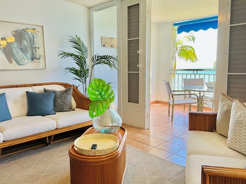 Relaxing Ocean Front Retreat at Rincón