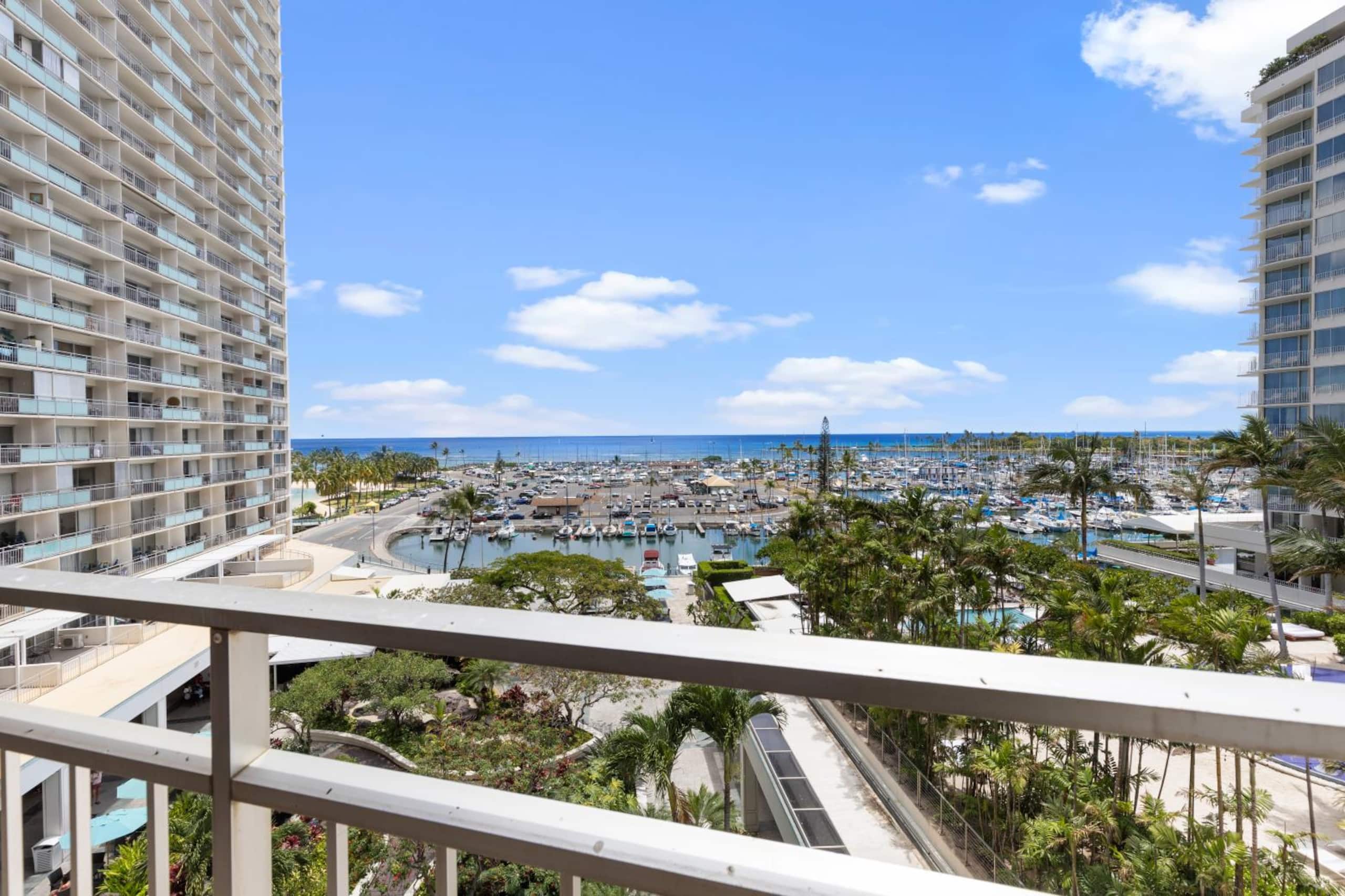 Ilikai Ocean & Harbor View 2 Bedroom 2 Bath Condo - Image 38
