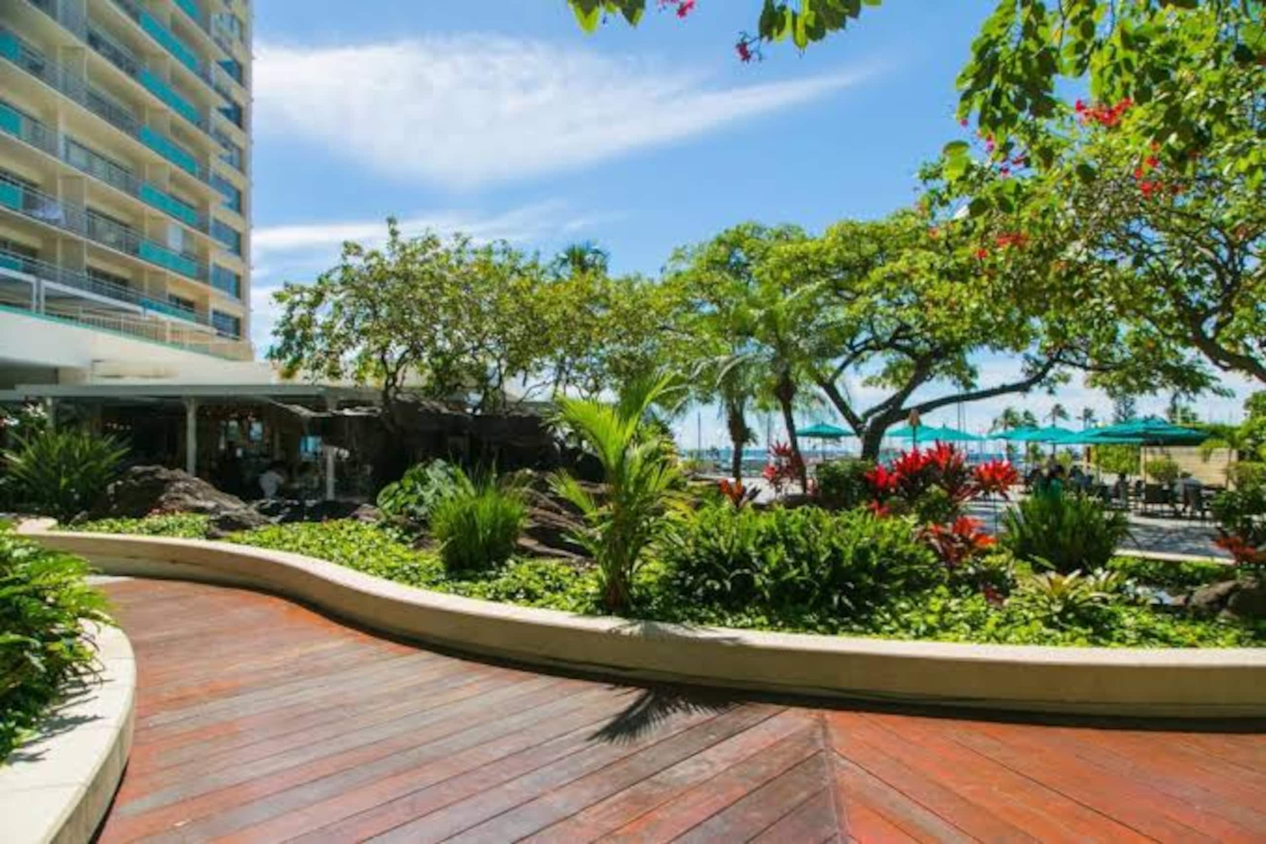 Ilikai Ocean & Harbor View 2 Bedroom 2 Bath Condo - Image 42