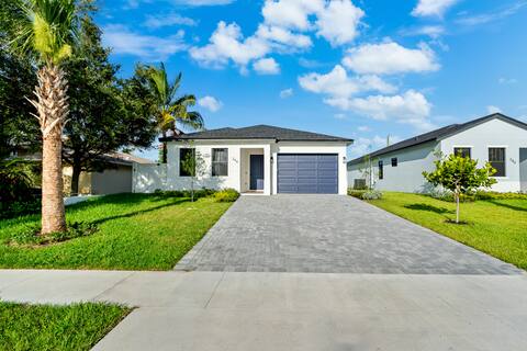 Meadowlark Residence