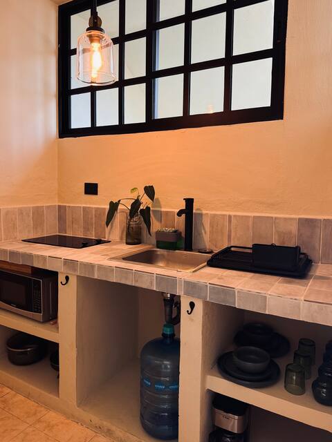 Popular Airbnb listing: Transeúntes Studio | Vol. II - The Earth in Buenavista