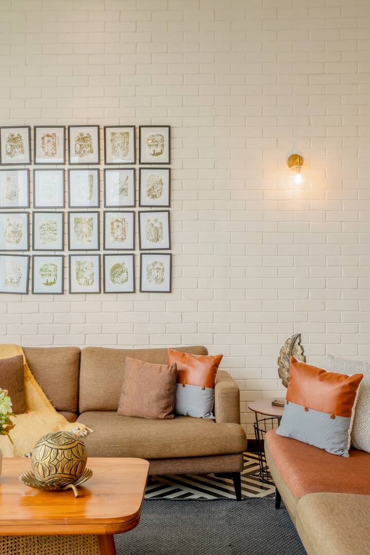 Living room image 9
