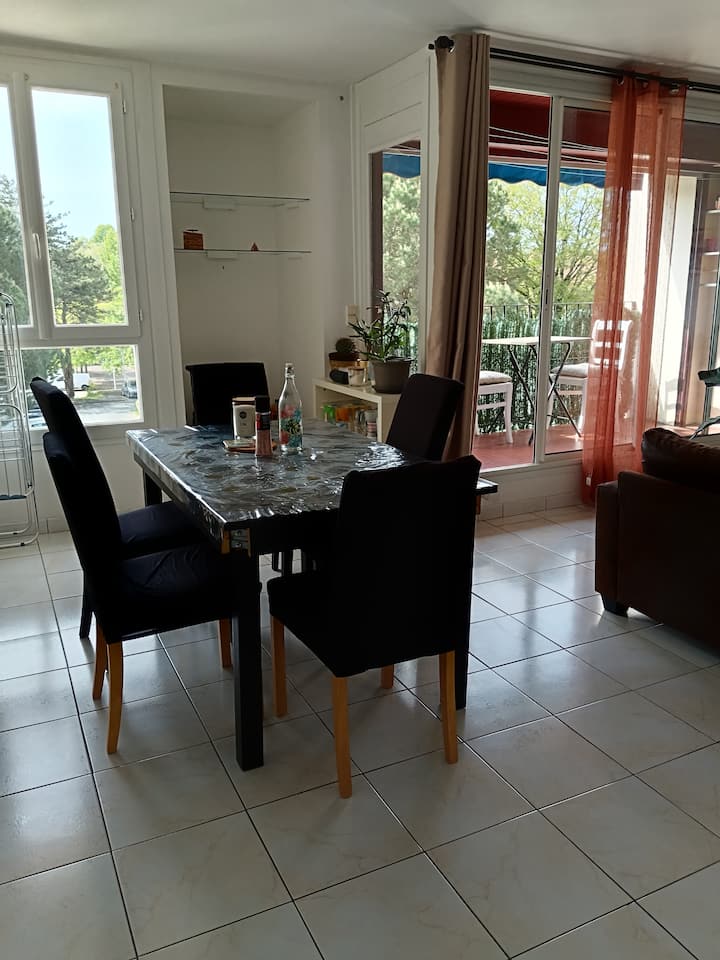 Appartement T3 63m2+ Balcon - Bayonne