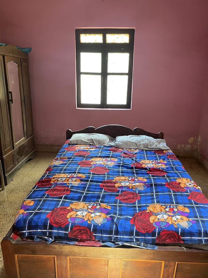 Bedroom 1 image 1