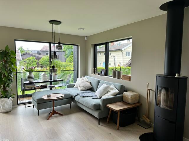 Great new town house gallery image 2