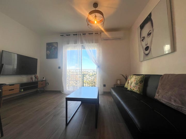 Apartamento Acogedor Primera Linea De Playa - Sitio de Calahonda