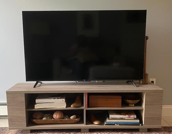 Cute, Cozy And Comfortable Apartment - Lee, MA