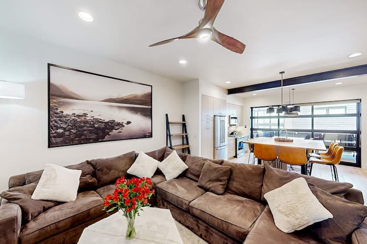 Newly Built Home With Shared Pool, Hot Tub, & Gym - Steamboat Springs