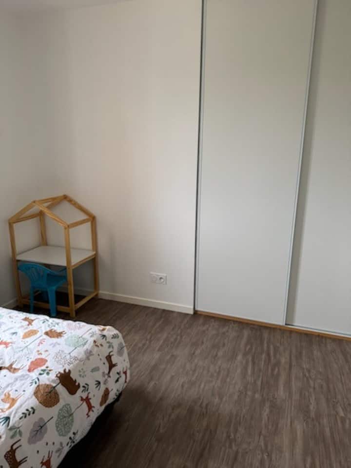 غرفة النوم 1