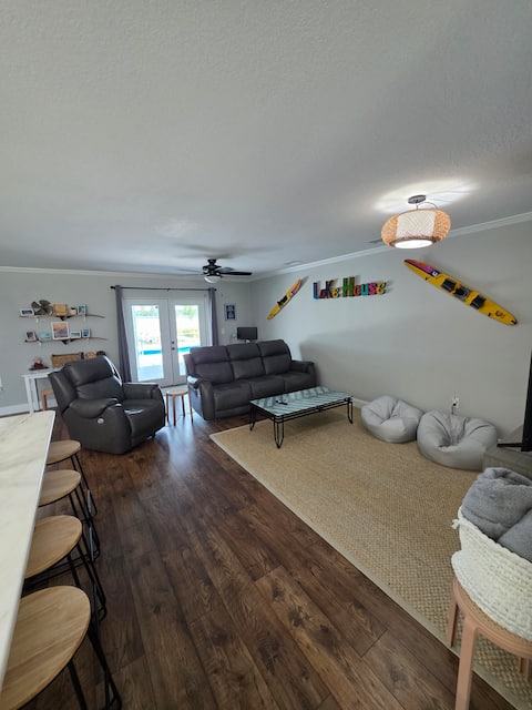 Top Airbnb: Lake House with Private Pool, Spa, Dock, & Beach in Winter Haven