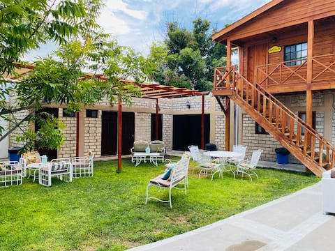 Los Nogales "Cabins"