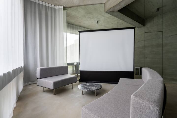 Modern Minimalist German Design/5 Minutes to Ximen gallery image 2