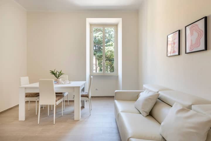 San Giovanni Re Di Roma | 2br | Kitchen | - Rooma