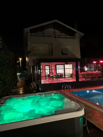 Çiftlik Villa Havuzlu Şile