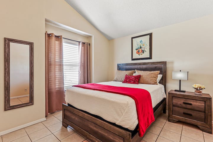 საძინებელი 4