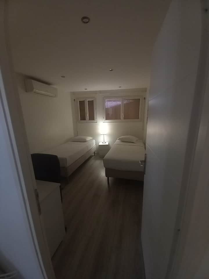 غرفة النوم 1