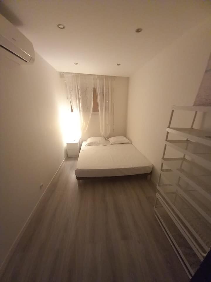 غرفة النوم 2