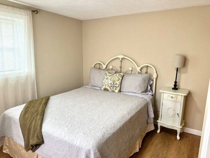 საძინებელი 1