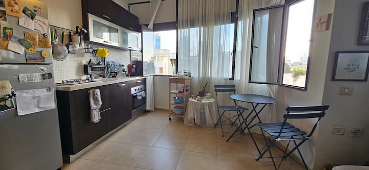 Peaceful And Central Tlv Apartment - Tel Aviv-Yafo
