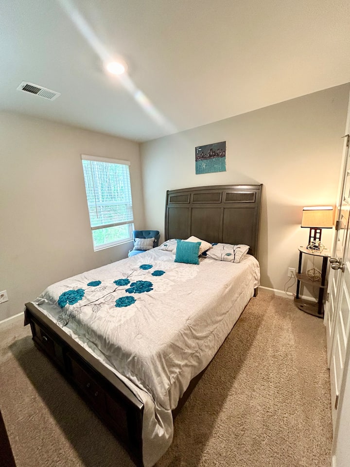 Turquoise Haven Houses for Rent in Lithonia, United States