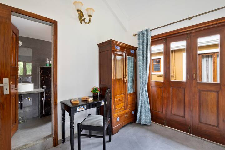 Bedroom 2 on 1st floor
