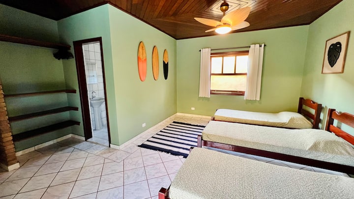 საძინებელი 1