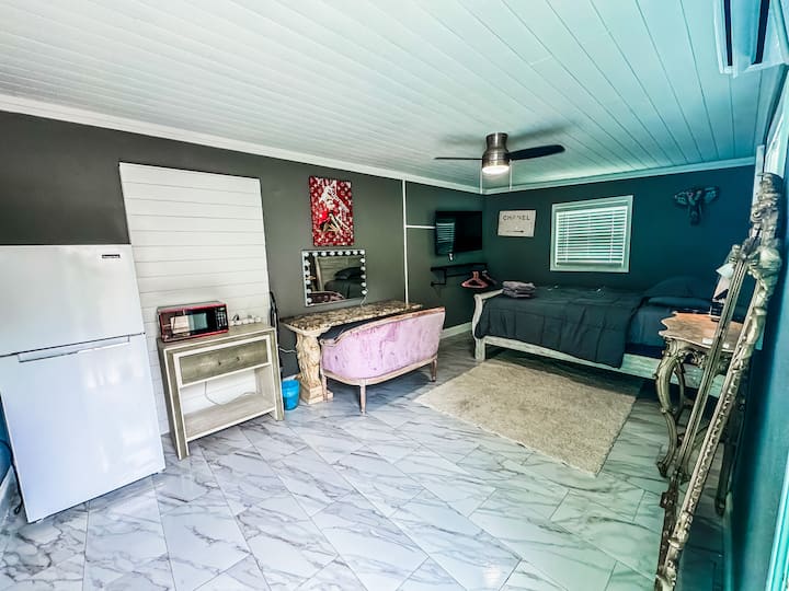 Prima Donna Pad Close To Beach Bases & Shops Ld - Fort Walton Beach, FL