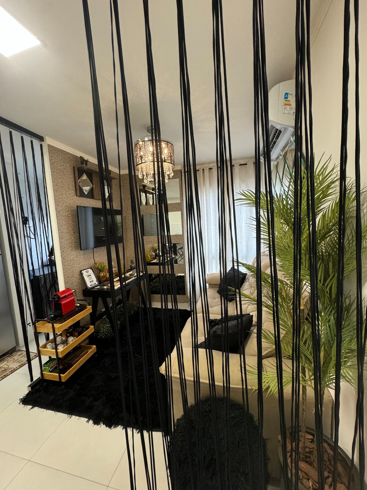 Anúncio popular: Downtown: modern, with 2 A/C units, heated floors, and a garage em Cascavel