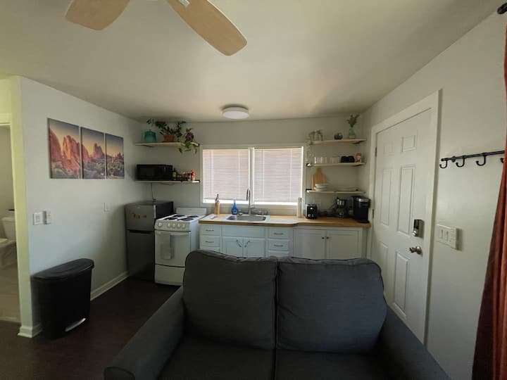 Tiny Home Near Trails & Garden Of The Gods - Colorado Springs, CO