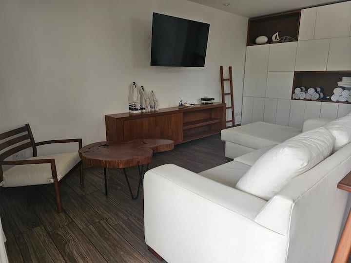 La Mar J8 · Your Mid-year Reward - Santa Rosa