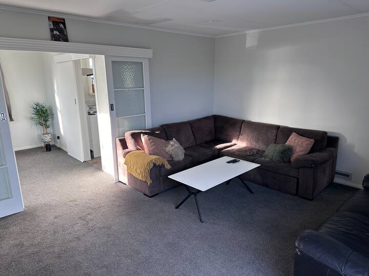 3 Bedroom Home Away From Home In Palmerston North - Palmerston North