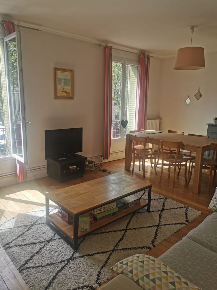Appartement Lumineux 4 Chambres - Versailles