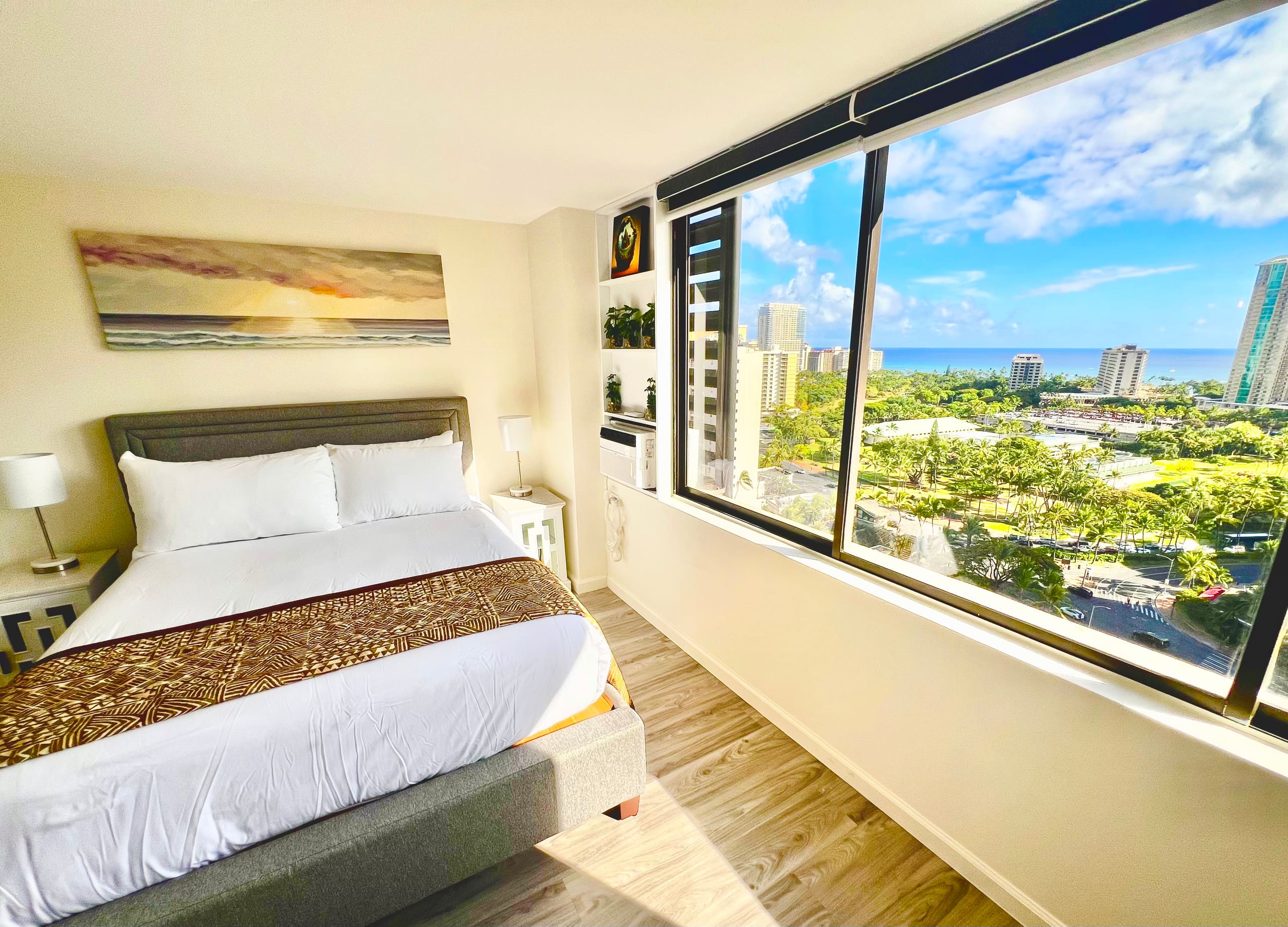 Condo in Honolulu · ★4.92 · 1 bedroom · 1 bed · 1 bath - Image 8