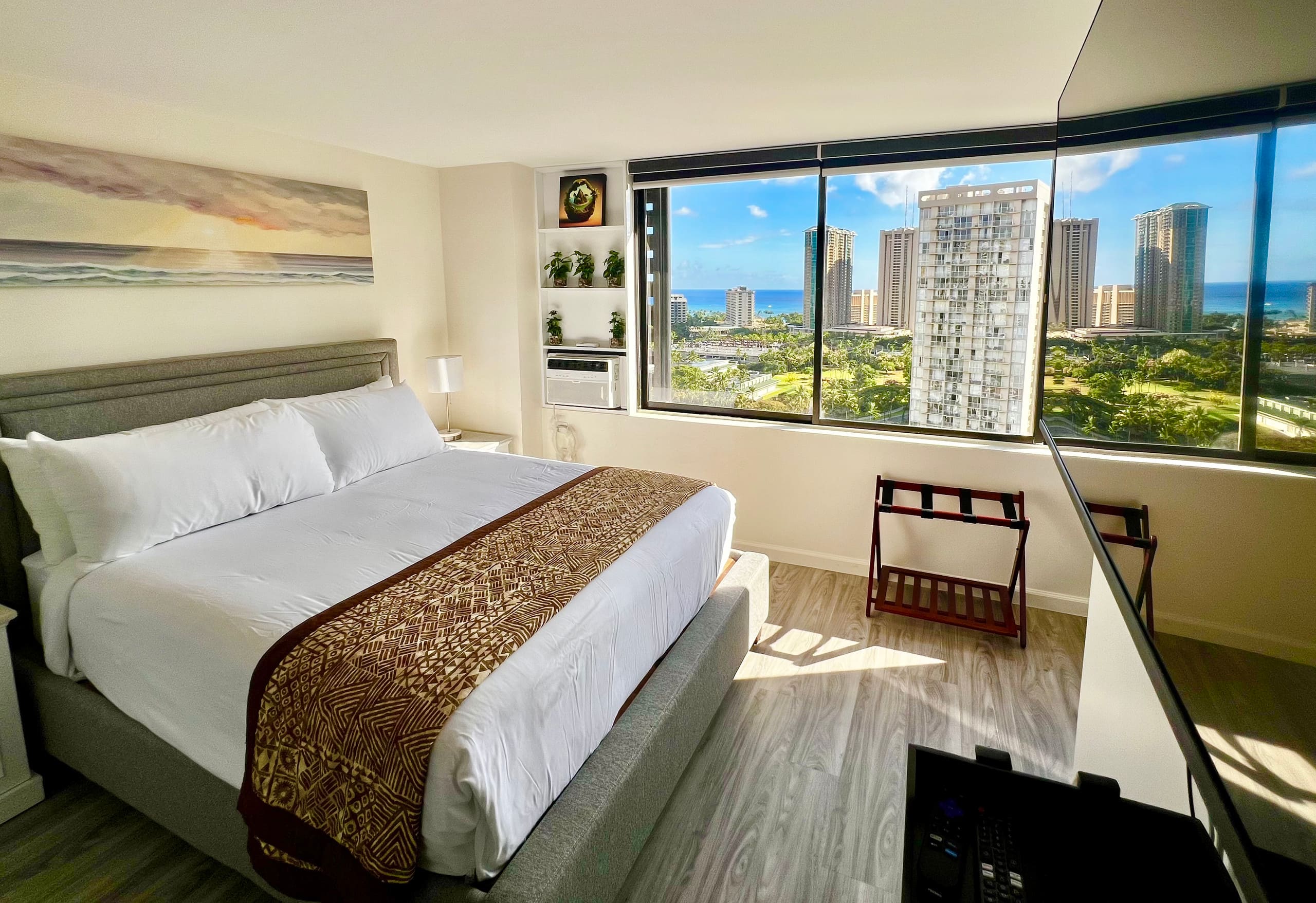 Condo in Honolulu · ★4.92 · 1 bedroom · 1 bed · 1 bath - Image 9