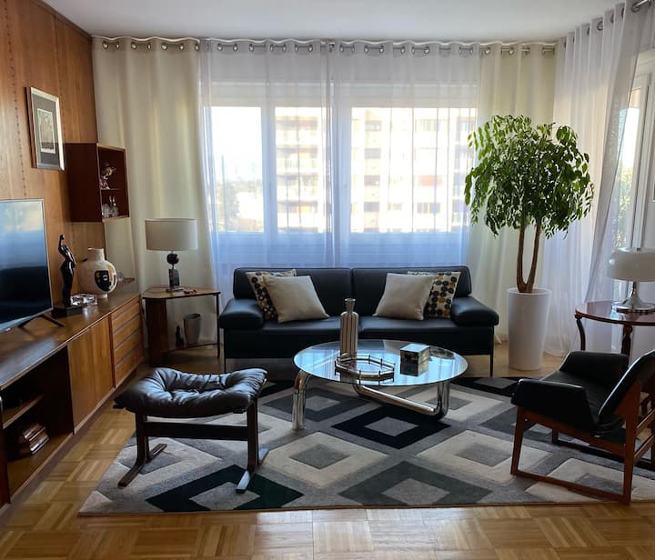 Grand Appartement Au Calme - Écully