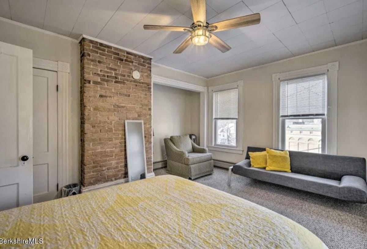 غرفة النوم 2