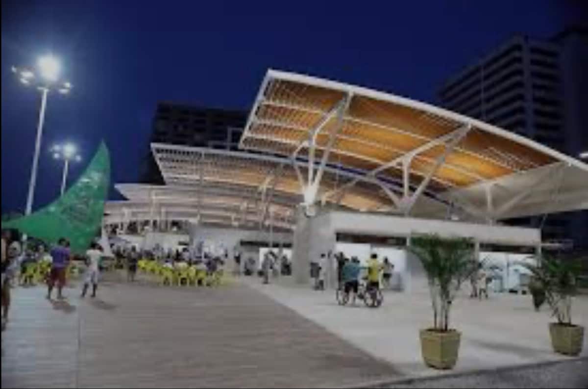 Foto do anúncio de Ap. compacto e completo próximo a Beira Mar. em Mucuripe, Fortaleza