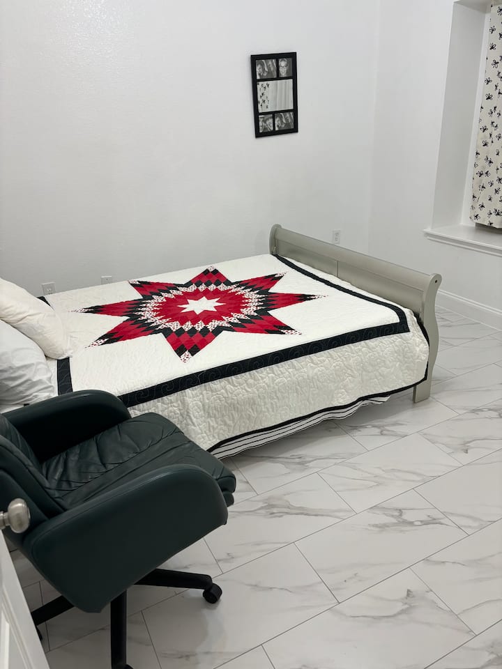 Dhomë gjumi 4