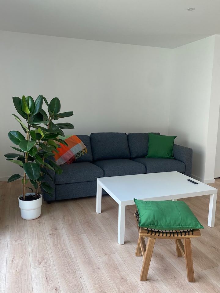 Maison Avec Plancher En Verre ! Proche, Bordeaux. - Bordeaux