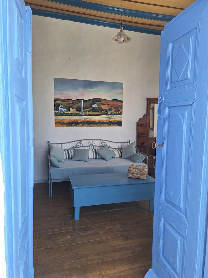 Villa Hopper. 
Maison De Village Authentique. - Symi