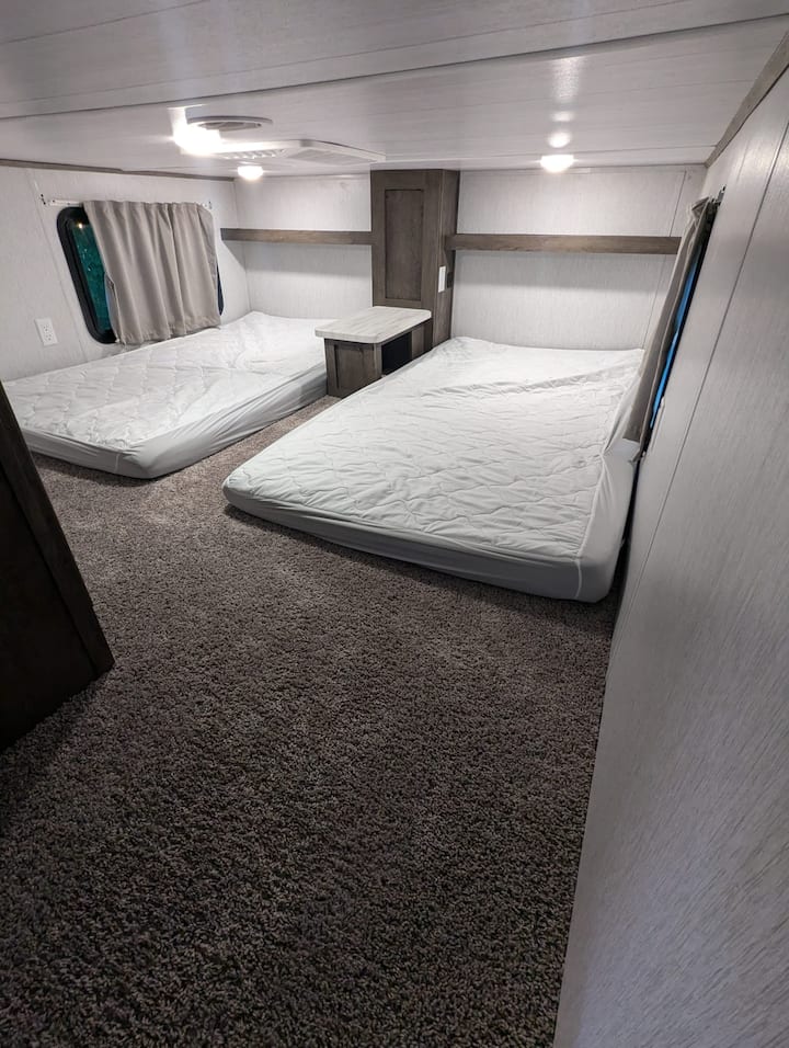 ที่นอนชั้นเดียว