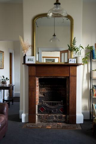 Perfect for groups & families gateway to Tasmania gallery image 3