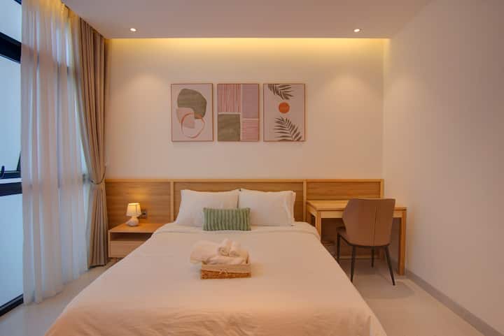 Bedroom 4 on 4th floor