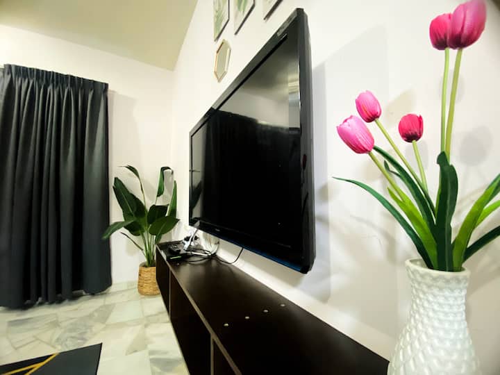 Muslimonly•poolfront•wifi•netflix•groundfloor•2br - Pasir Panjang