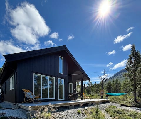 Renne-Bu. Cabin in Nerskogen